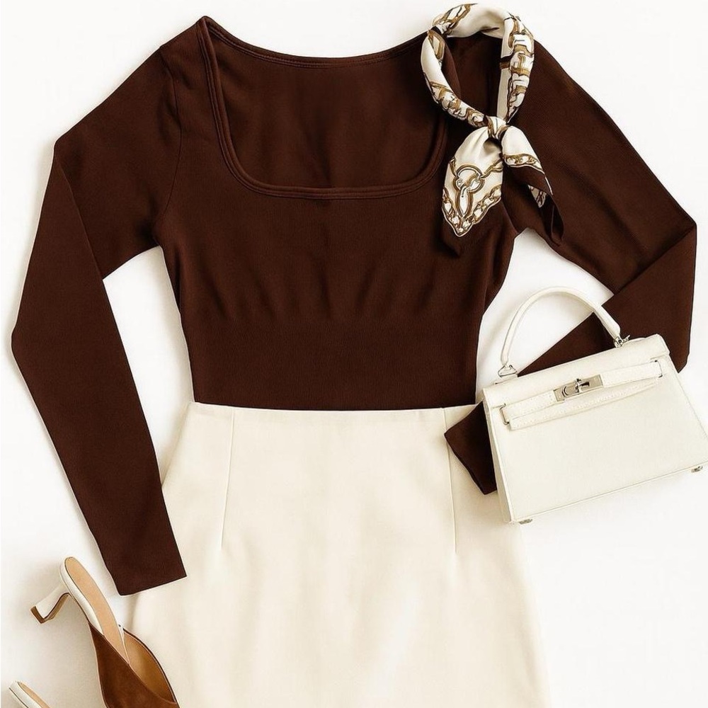 Brown Long Sleeve Bodysuit – Size S 🤎